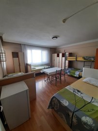 zel Bornova Erkek renci Yurdu