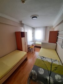 zel Bornova Erkek renci Yurdu