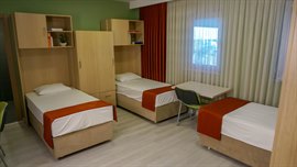 Doruk Erkek renci Yurdu - 3 Kiilik Oda