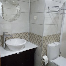 Nar Kz renci Yurdu