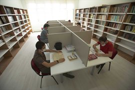 Osman Mnevver Nevin Kaya Erkek renci Yurdu