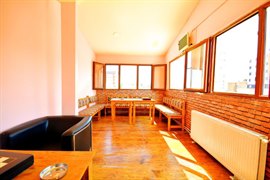 Bostanc Gazi 6 Kz renci Yurdu