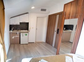 Asel Erkek Suite 