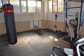 Ayranc Erkek renci Yurdu