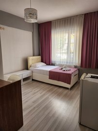 Zeytin Kz renci Yurdu  - Tek kiilik oda