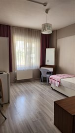 Zeytin Kz renci Yurdu  - Tek kiilik oda