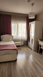 Zeytin Kz renci Yurdu  - Tek kiilik oda