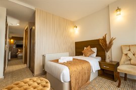 Nish Atakum Otel
