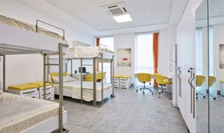 stanbul - Maltepe, stanbul Maltepe Kz renci Yurdu - 4 Kiilik Oda