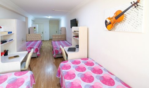 stanbul - ili, Turkuaz Mecidiyeky Kz renci Yurdu - 4 Kiilik Oda