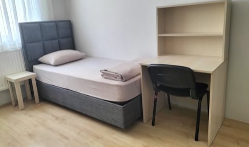 Konya - Seluklu, zzet elik Erkek renci Yurdu - 1 Kiilik Oda