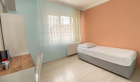 zmir - Bornova, Altay Erkek renci Apart - 1 Kiilik Oda